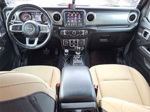 Used 2021 Jeep Wrangler Unlimited Sahara image 12