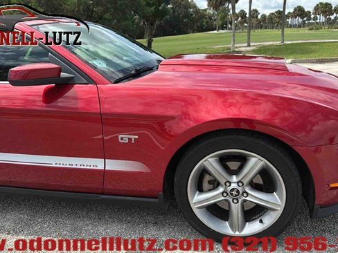Used 2010 Ford Mustang GT Premium RWD image 10