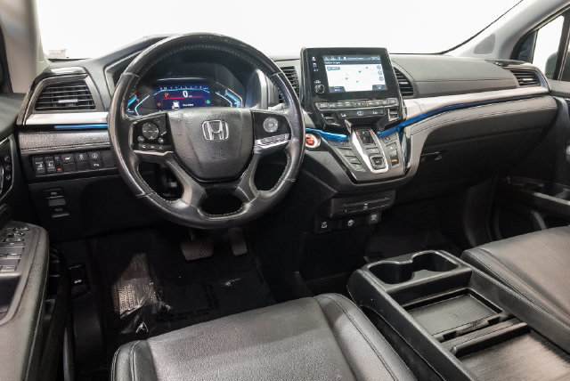 Used 2023 Honda Odyssey Touring image 9