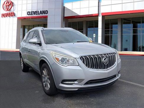 Used 2016 Buick Enclave Convenience FWD image 2