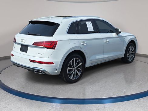 Used 2023 Audi Q5 2.0T Premium w/ Convenience Package AWD/4WD image 5