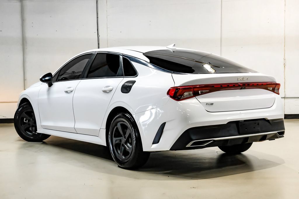 Used 2022 Kia K5 LX FWD image 12