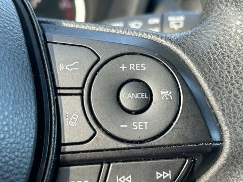 Used 2024 Toyota RAV4 LE FWD image 17