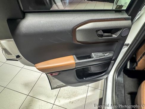 Used 2025 Ford Bronco Sport Outer Banks w/ Outer Banks Tech Package+ image 26