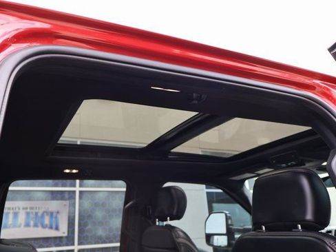 Certified 2020 Ford F450 Platinum w/ FX4 Off-Road Package image 22