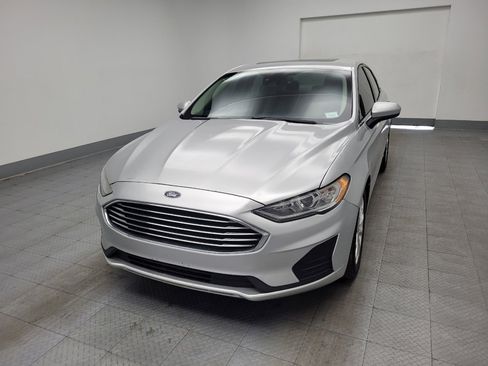 Used 2019 Ford Fusion SE image 15