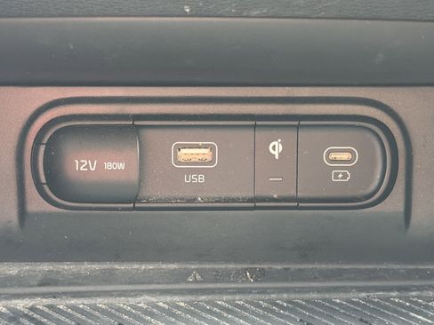 Used 2023 Kia Sportage EX FWD image 8