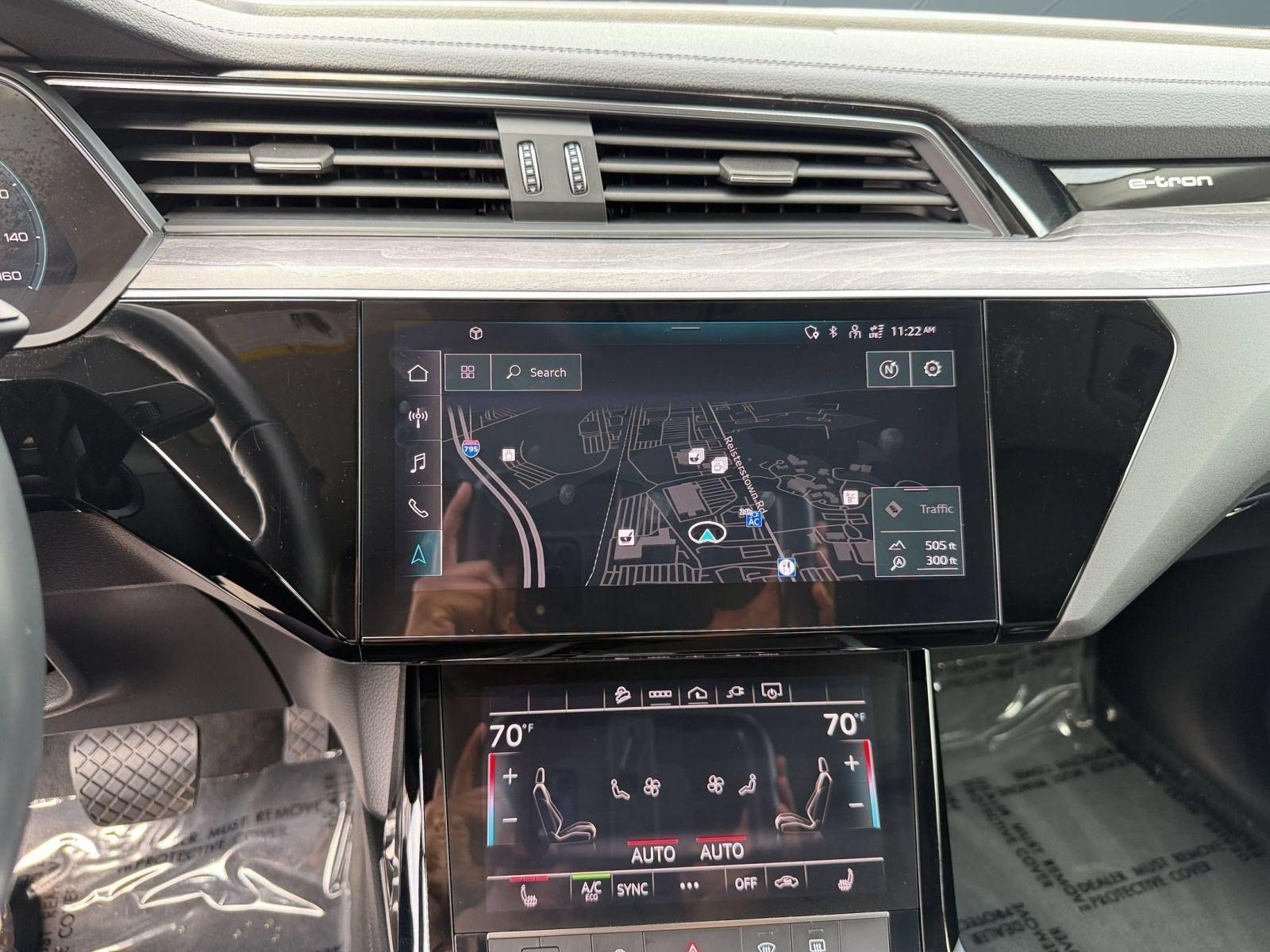 Used 2024 Audi Q8 e-tron Premium Plus AWD/4WD image 19