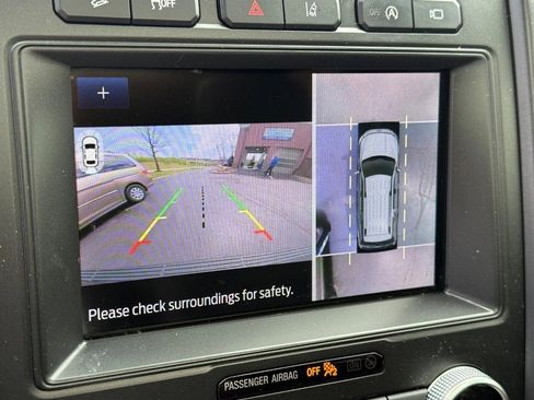 Used 2021 Ford Expedition Limited image 27