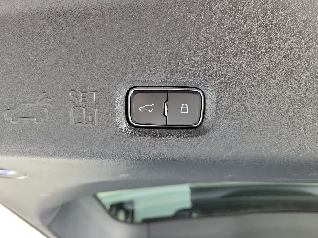 Used 2025 Ford Expedition King Ranch AWD/4WD image 10