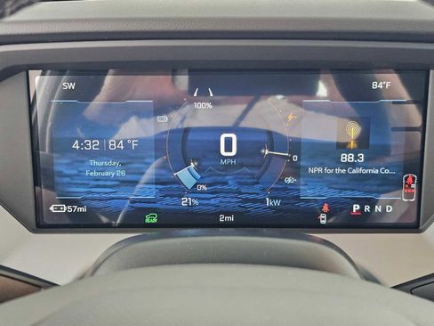 New 2027 Chevrolet Bolt LT w/ Comfort Package FWD image 23