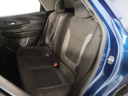 Used 2021 Chevrolet TrailBlazer LS AWD/4WD image 28