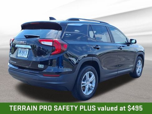 Certified 2023 GMC Terrain SLE w/ Driver Convenience Package FWD image 6