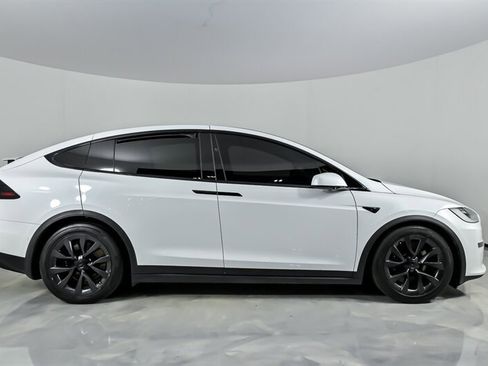 Used 2022 Tesla Model X Plaid AWD/4WD image 14