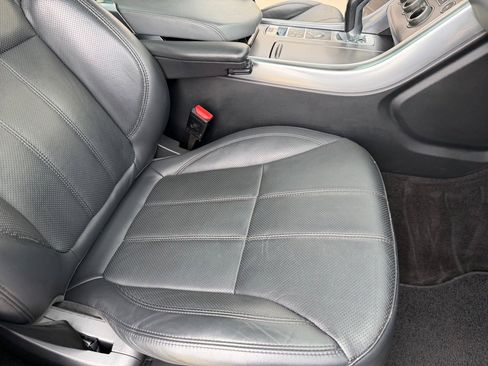 Used 2014 Land Rover Range Rover Sport HSE image 28