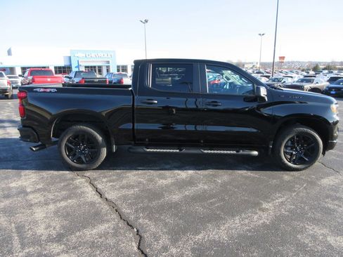 Certified 2024 Chevrolet Silverado 1500 Custom w/ Turbomax Blackout Package image 6