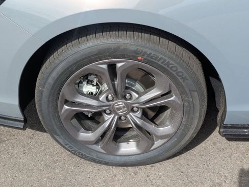 New 2026 Honda Accord EX-L image 16