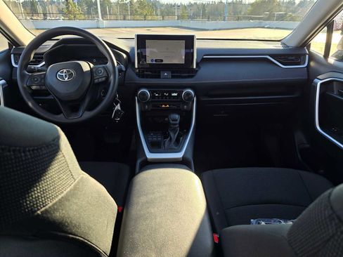 Certified 2025 Toyota RAV4 LE image 20