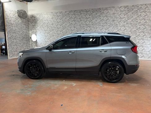 Used 2020 GMC Terrain SLT w/ Elevation Edition FWD image 4