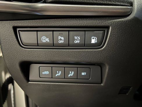 Used 2025 MAZDA CX-70 Plug-In Hybrid w/ Premium Pkg image 15