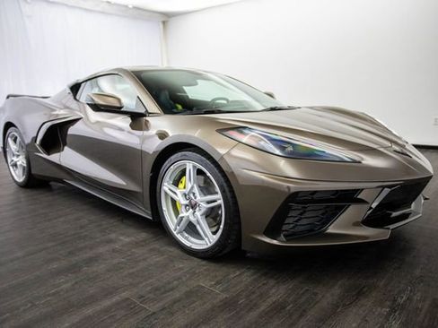 Used 2020 Chevrolet Corvette Stingray Coupe w/ 1LT image 22