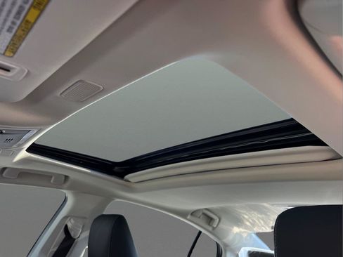 Used 2025 Lexus ES 350 w/ Premium Package FWD image 26