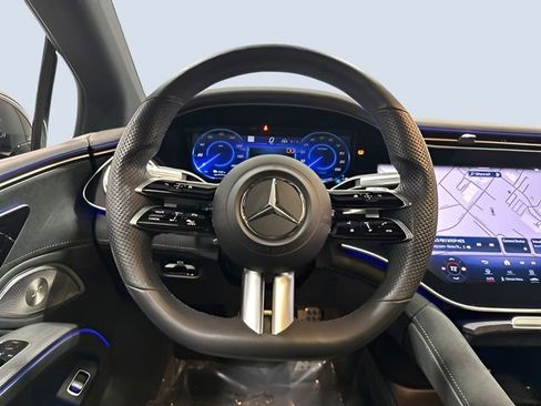 Certified 2022 Mercedes-Benz EQS 580 4MATIC Sedan image 16