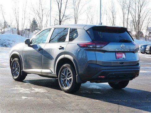 Used 2021 Nissan Rogue S image 5