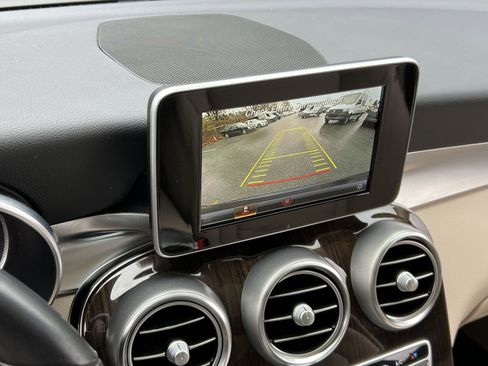 Certified 2019 Mercedes-Benz GLC 300 GLC 300 image 17