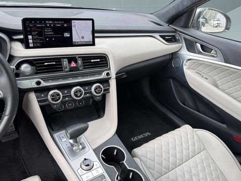 Used 2022 Genesis G70 3.3T image 27