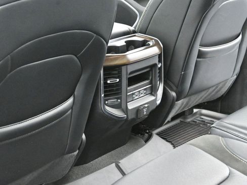 Used 2022 RAM 1500 Laramie image 28