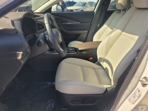 Certified 2025 MAZDA CX-30 AWD 2.5 S w/ Premium Package image 3