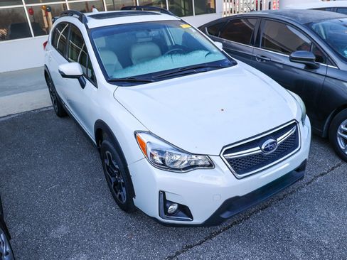 Used 2016 Subaru Crosstrek 2.0i Limited image 4
