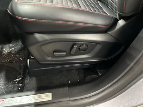 New 2027 Ford Explorer ST-Line AWD/4WD image 11