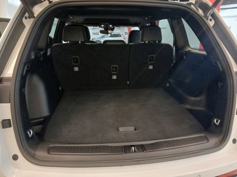 Used 2023 Jeep Grand Cherokee Altitude image 22