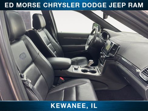 Used 2019 Jeep Grand Cherokee Overland AWD/4WD image 15