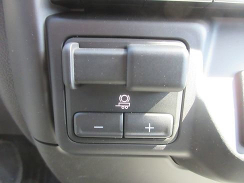 New 2026 GMC Sierra 1500 Pro w/ Pro Value Package AWD/4WD image 18