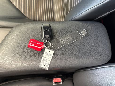 Used 2022 Toyota Camry TRD w/ TRD Package w/JBL Audio image 9