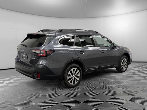 Certified 2022 Subaru Outback Premium image 5