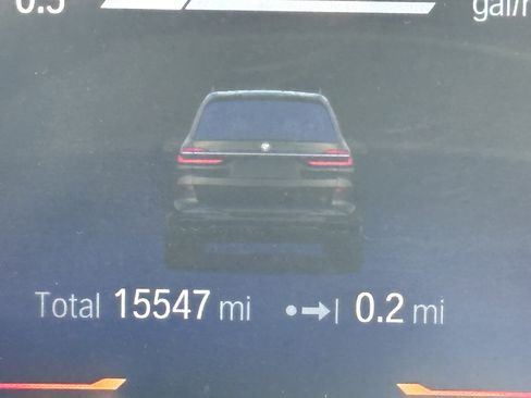 Used 2023 BMW X7 M60i w/ Executive Package image 33