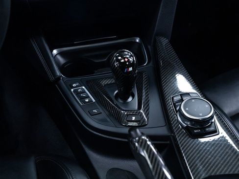 Used 2016 BMW M3 RWD image 15
