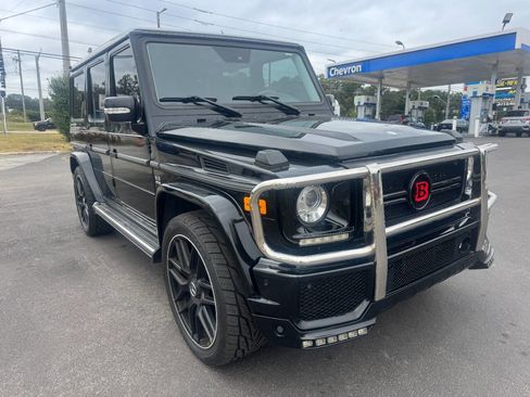 Used 2011 Mercedes-Benz G 550 image 8