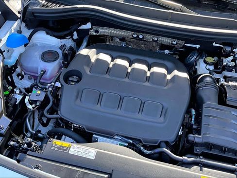 New 2026 Volkswagen Tiguan SEL R-Line AWD/4WD image 17