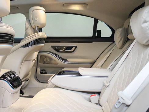 Used 2022 Mercedes-Benz S 580 4MATIC Sedan image 26