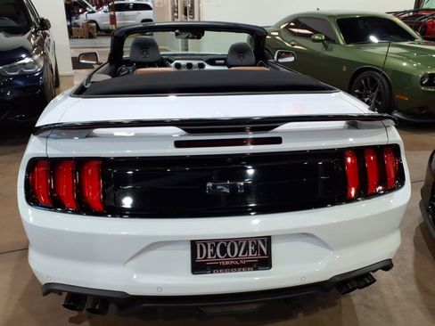 Used 2022 Ford Mustang GT Premium w/ Ford Safe & Smart Package RWD image 5