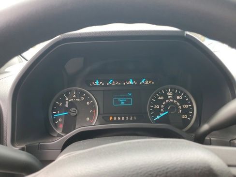 Used 2016 Ford F150 XLT image 21