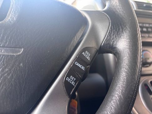 Used 2004 Honda Element EX image 17