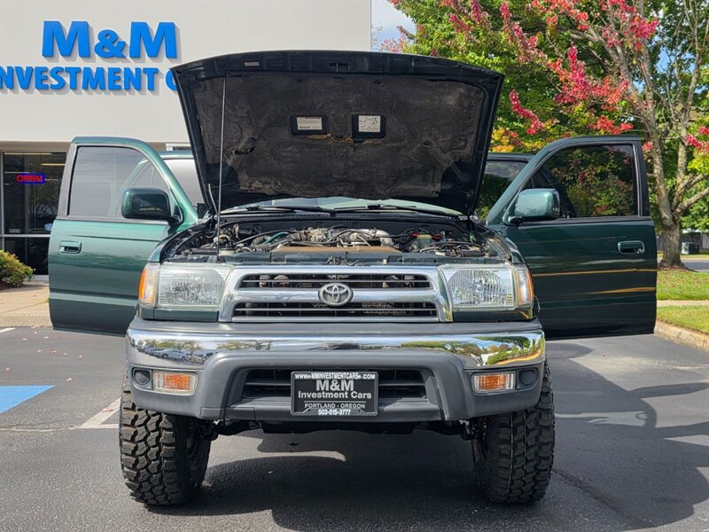 Used 1999 Toyota 4Runner SR5 AWD/4WD image 29