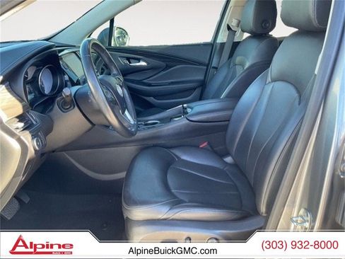Used 2020 Buick Envision Essence image 9