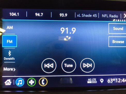 Used 2020 Chevrolet Blazer LT FWD image 25